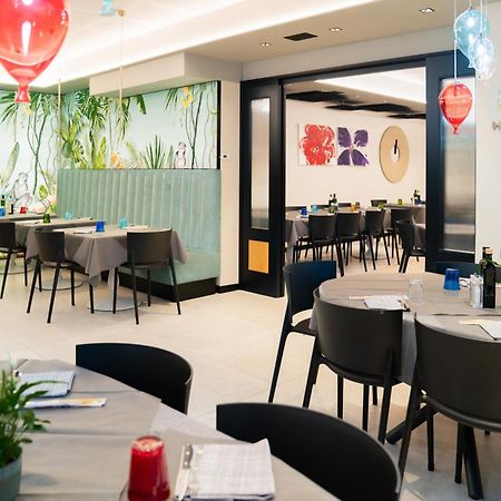 Hotel Rolly Riva del Garda Kültér fotó