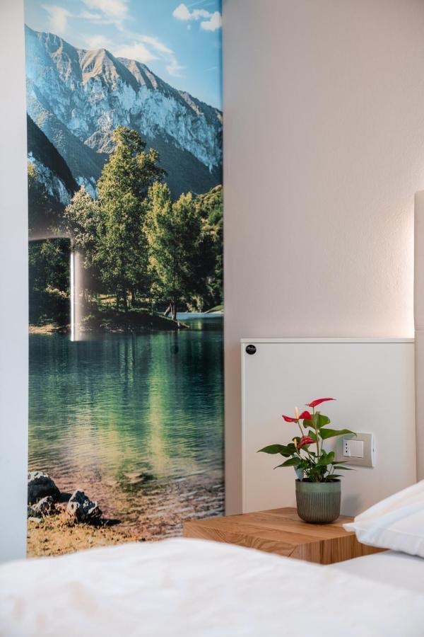 Hotel Rolly Riva del Garda Kültér fotó